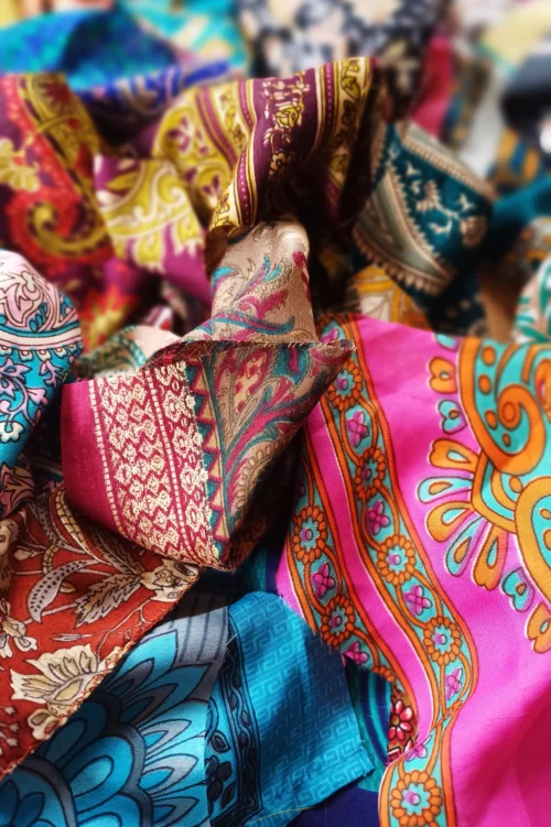 Upcycled Sari Ipad - Image 10